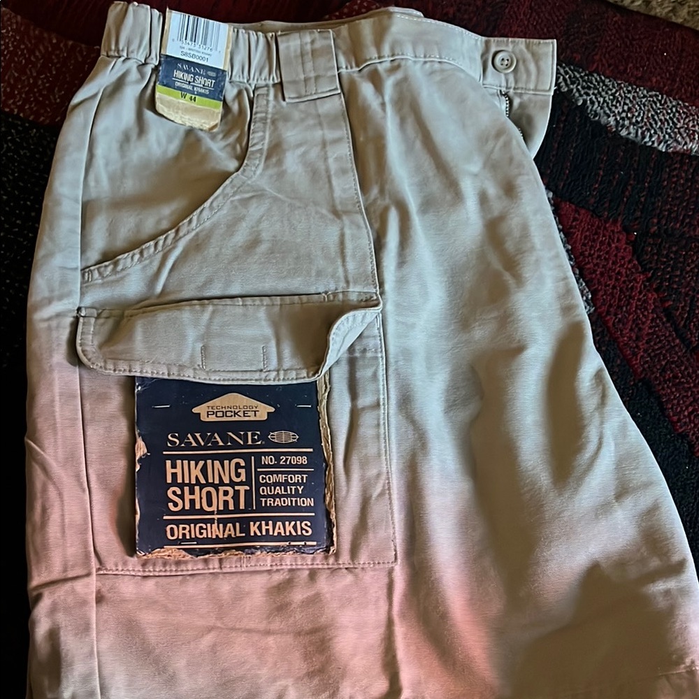 S.A.Y.A.N.E. Hiking Shorts in Khaki